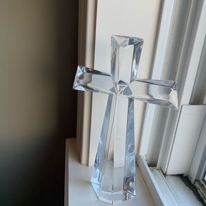Telex Lora let gift crystal cross 24%